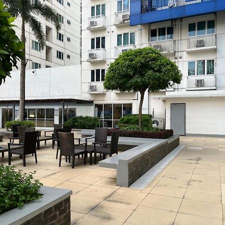 Azenith Staycation At Sea Residences Moa Pasay Ngoại thất bức ảnh